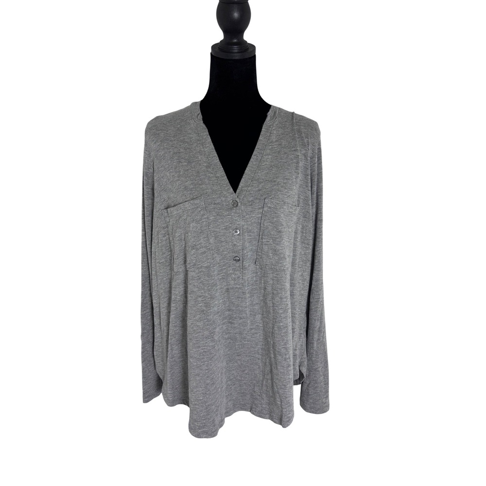 Torrid Henley Top Women Size 0 Gray Excellent Long Sleeve Pockets Classic Fit